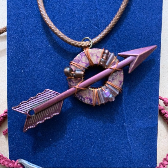 🔥5/$20🔥 Arrow Necklace and Macrame Bracelet New and Handmade - Picture 2 of 4